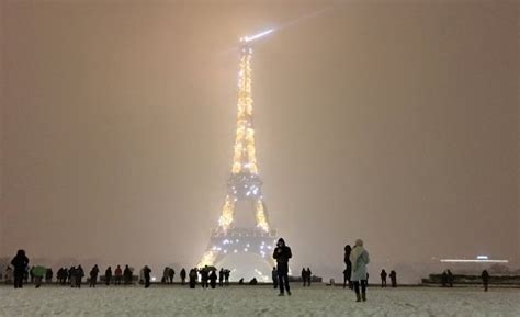 Snow Shuts Eiffel Tower As Winter Blast Hits France World The