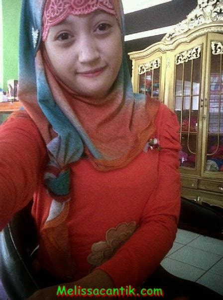 Gambar Gadis Melayu Cantik Berhijab Telanjang Dada Hot Cowtgirl