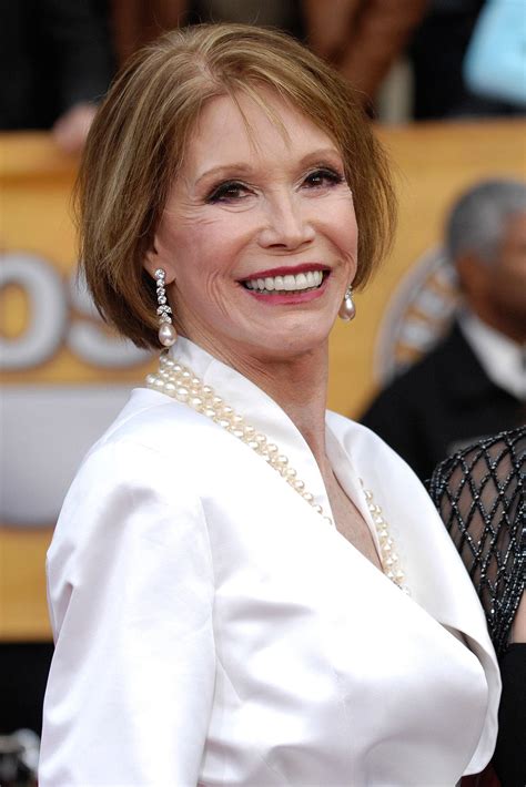 Mary and rhoda (2000) was a. Mary Tyler Moore Suffered from Multiple Causes of Death, Including Cardiac Arrest