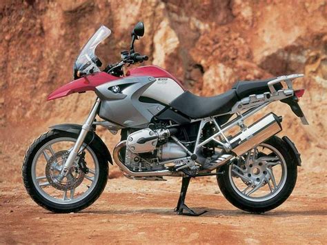 2 bmw service every 10,000 km (6,000 miles) bmw integral abs (partially integral, can be deactivated conduct bleeding test with bmw motorrad diagnosis system check brake fluid level for front brake check rear brake disk for wear check brake fluid level for rear brake. BMW R1200GS (2004) - MotorcycleSpecifications.com