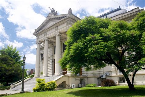 La provincia de buenos aires abrió un registro para que las personas interesadas en recibir la vacuna dejen sus datos y se les asignen turnos. Buenos Aires Province | Wiki | Everipedia