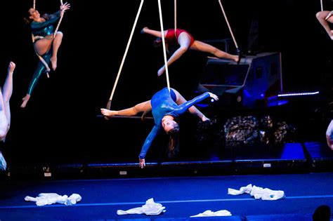 Dance Trapeze Avion Aerial Circus School