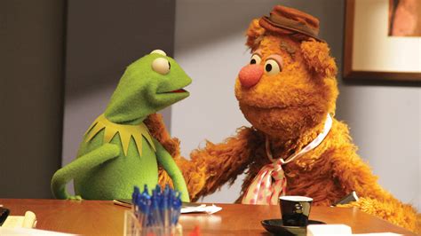 The Muppets Kermit Fozzie Piggy Interview