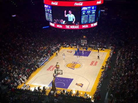 May 28, 2021 · lakers menahan 42,7 persen tembakan dari phoenix. Lakers Game - Gaelle in Los Angeles