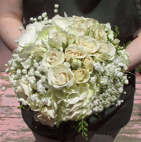 Download this premium vector about rose and hydrangea floral bouquet, and discover more than 13 million professional graphic resources on freepik. White Rose and Hydrangea with Babies Breath Bouquet ...