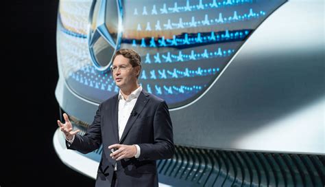 Daimler Chef Mercedes bei E Autos spät dran sonst aber gut