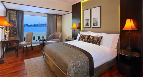 Located along the banks of chao phraya river, anantara riverside bangkok resort is the ideal bangkok resort for a classic, luxurious holiday. Best Bangkok Resorts | Anantara Bangkok Riverside Resort ...