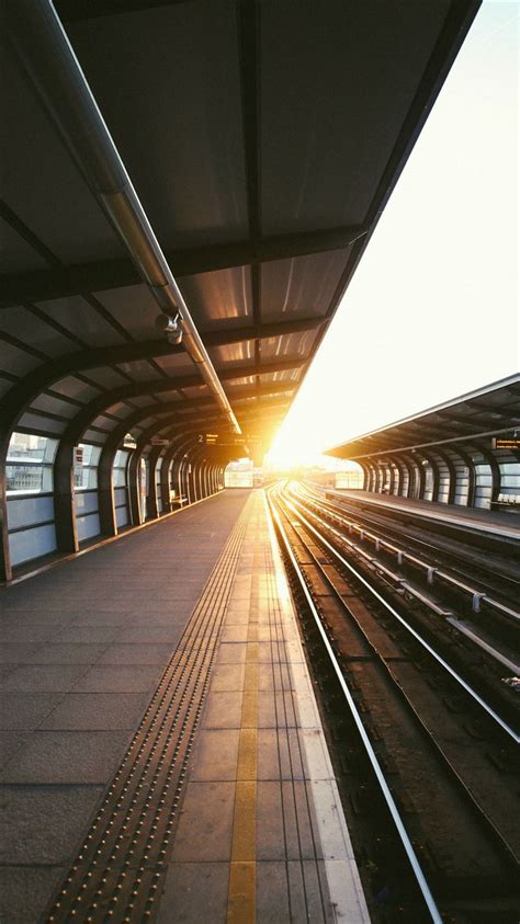 Train Station Sunset Sunlight City View Iphone 8 Wallpapers Free Download