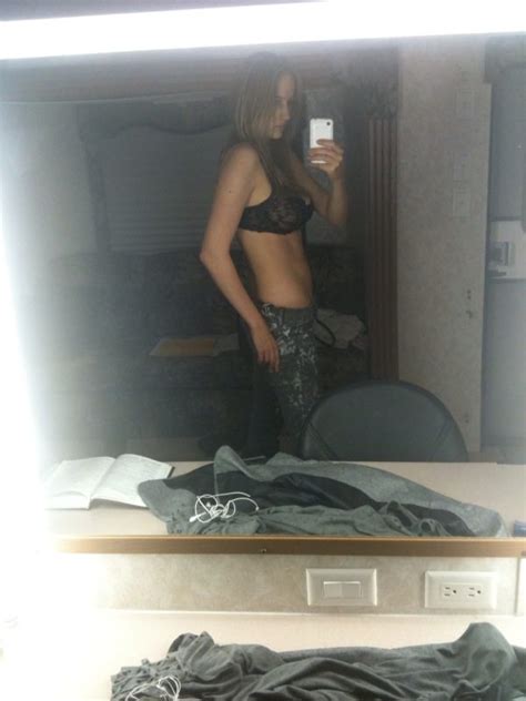 Leelee Sobieski Nuda ~30 Anni In 2014 Icloud Leak The Second Cumming