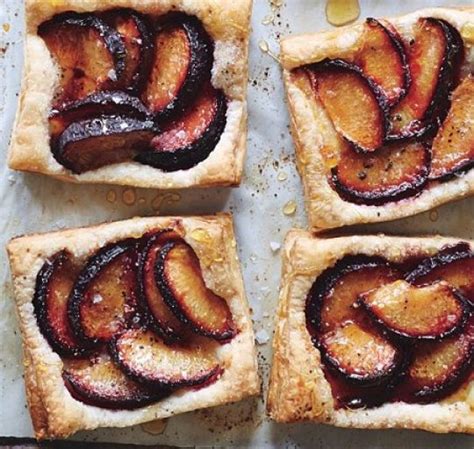 PLUM TARTS WITH HONEY AND BLACK PEPPER Haughton Honey