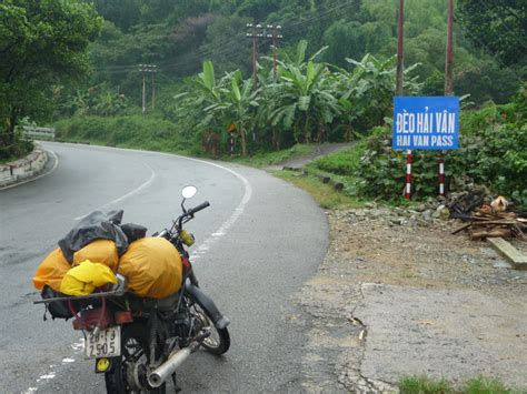 Hoi An Motorbike Tours To Hai Van Pass For 1 Day