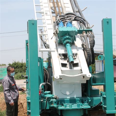 Rotary Crawler Drilling Truck Mm Water Well Drill Rig Machine China Rotary Water Well