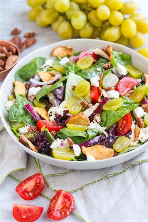 Apple Grape Salad With Spring Greens And Chicken Zen And Spice