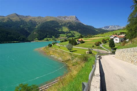 Reschen Südtirol Die Urlaubsregion Im Überblick