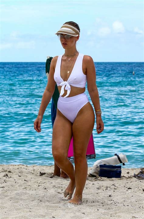 Bianca Elouise In White Bikini 2017 23 GotCeleb