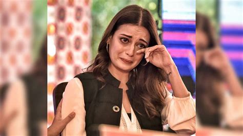 rehna hai tere dil mein actor dia mirza breaks down at jaipur lit fest after news of nba