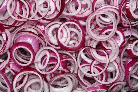 Enterica is the type species and is further divided into six subspecies that include over 2. CDC: Salmonella Outbreak Linked To Red Onions, 396 People ...