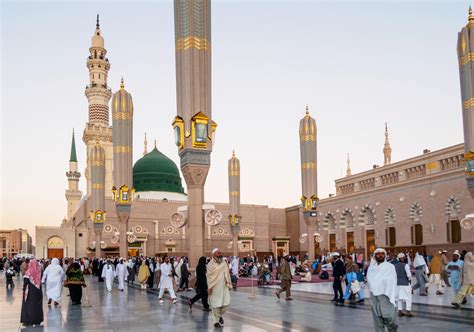 Saudi Arabias Madinah Hit By Multiple Tremors Arab News Pk