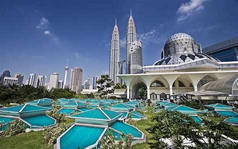 Kuala Lumpur Malaysia Cool Places To Visit Malaysia Tour Kuala Lumpur