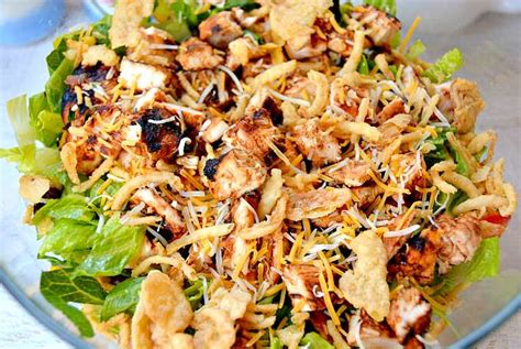 These shredded bbq chicken burgers are looking pretty delicious from where i sit. Chopped BBQ Chicken Salad Recipe