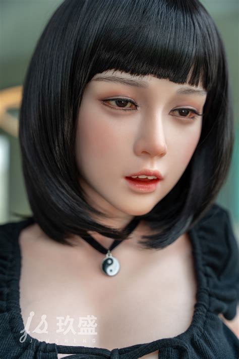 158cm5ft2 F Cup Short Hair Big Boobs Silicone Sex Doll Coco Jiusheng