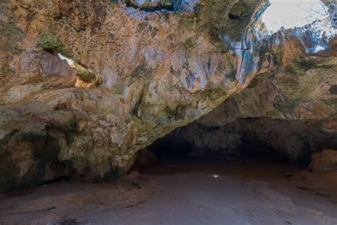 50 Quadiriki Caves Foto Stok Potret And Gambar Bebas Royalti Istock