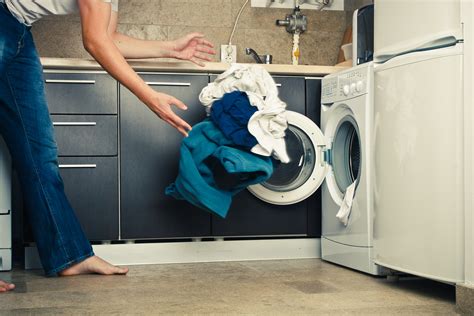 How To Wash Clothes In The Sink How To Hand Wash Clothing How To