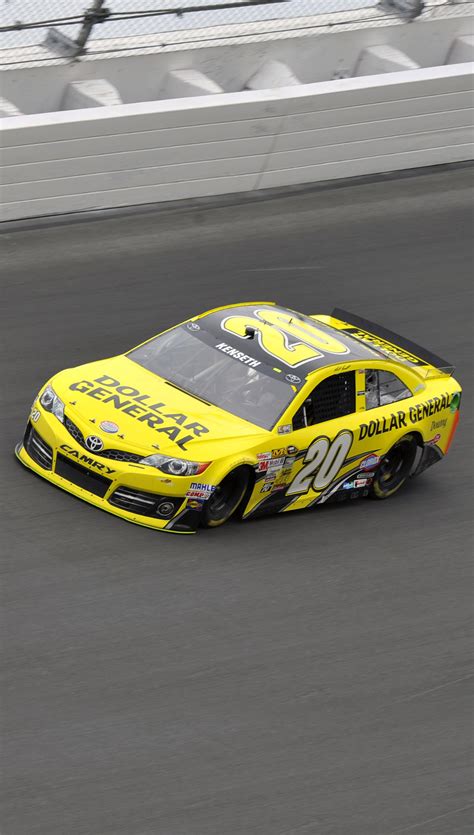 Along with the points based on the finishing position, a driver who leads at least one lap in a race would be credited 5 bonus points. Nascar Daytona race car - Best htc one wallpapers, free ...