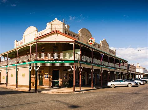 Railway Hotel Nsw Holidays And Accommodation Things To Do Attractions