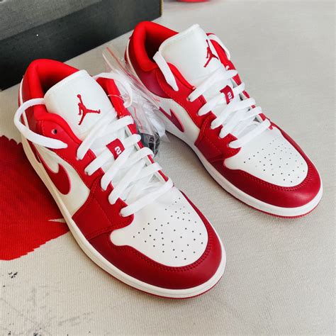 Giày Nike Air Jordan 1 Low Gym Red White