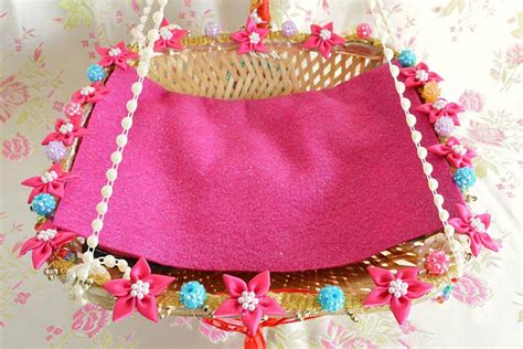 Here are some home decor tips: How to make Janmashtami Jhula at home - Craft Community
