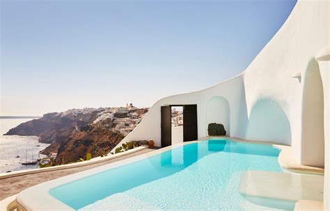 Perivolas Hotel Oia Santorini • Luxury Hotel Review By Travelplusstyle