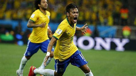 Football Psg Neymar élu Meilleur Joueur Brésilien De Lannée 2017