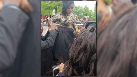 Meet The Georgia Student Who Arrived To Prom In Casket