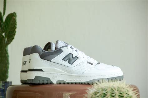 New Balance 550 White Dark Grey Bb550wtg Slick Sneakers