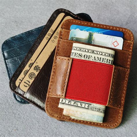 There's a wide range of colors available for both the leather and the stitching, letting you pick the color combination that works for you. Wholesale Elastic Card Holder Leather Credit Card Holder ...