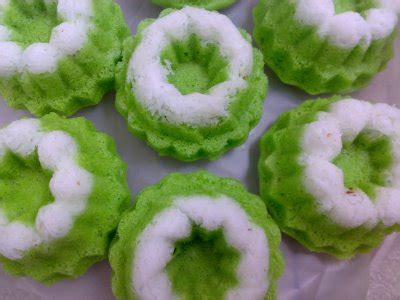 Chef hanieliza dan chef abby menyediakan resipi croissant tuna yang diambil dari buku 500 kompilasi resipi chef hanieliza. Resepi Kuih Muih: Resepi Kuih Putri Ayu