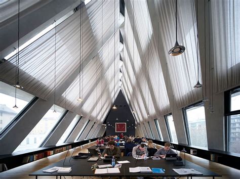 With the new building that hosts fondazione…» Com_HerzogDemeuron_FondazioneFeltrinelli_Milano_Italy-C ...