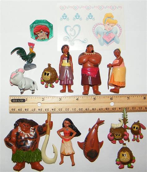 Disney Moana Movie Deluxe Party Favors Goody Bag Fillers Set With 12