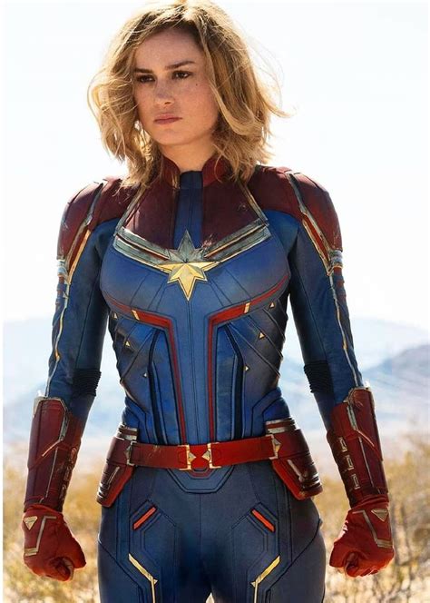 Captain Marvel Behind The Scenes By Ew Marvel Costumes Captain