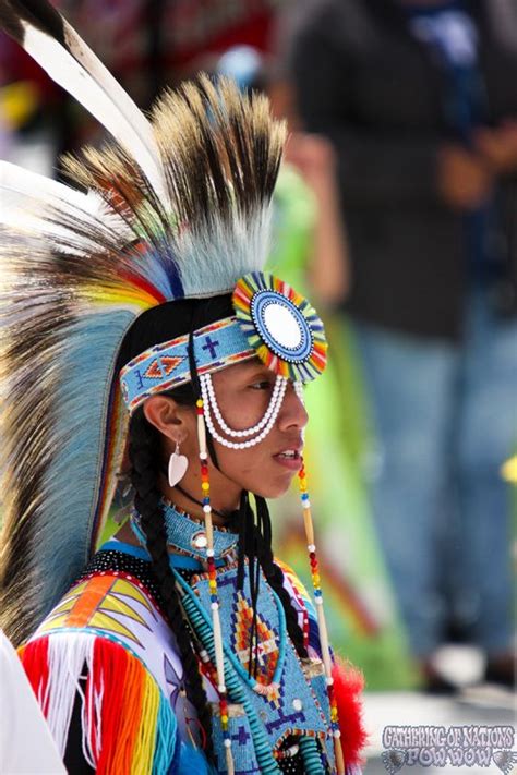 Native American Mens Grass Dancing Gallery With Images Grass Dance Outfits Native American