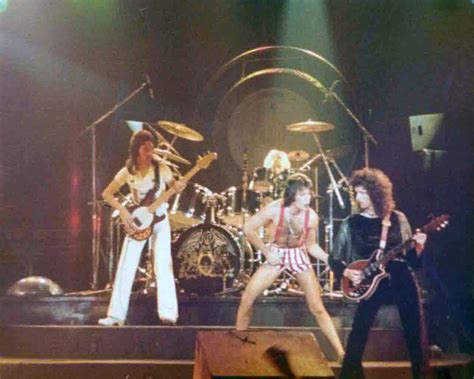 Concert Queen Live At The Omni Atlanta Ga Usa 21021977