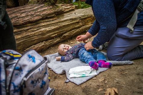 How To Diaper On The Trail Like A Pro Uncommon Path An Rei Co Op