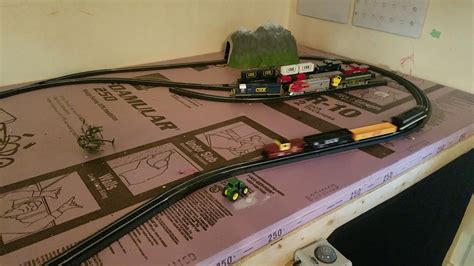 4x10 Ho Scale Layout Start Using The My First Track Pack By Bachmann