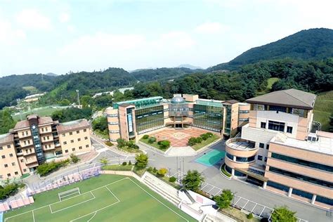Jun 18, 2021 · 来月韓国でも新型コロナ予防交差接種が初めて実施される。4月アストラゼネカ（az）で1回目の接種を行った76万人が対象となり、彼らは2回目の時期が到来する7月中にファイザーで2回目の接種を受ける。 韓国デジタルメディア高等学校（韓国・安山）の写真・動画 ...