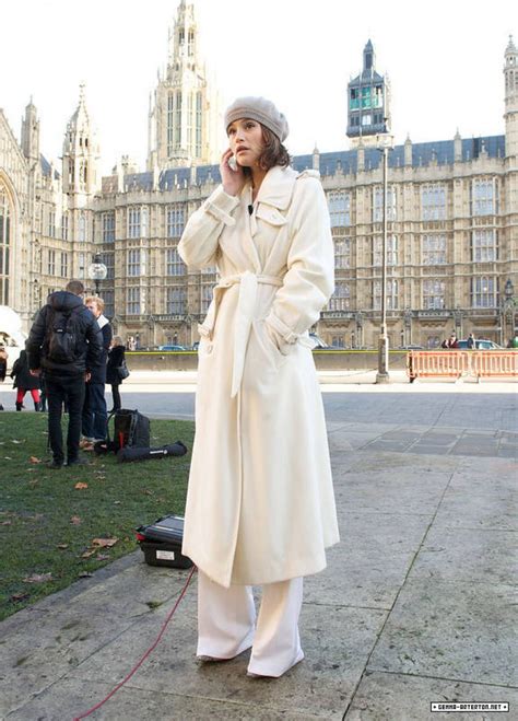 Gemma Arterton At Veteran Dagenham Protesters For Equal Pay Campaign In London Hawtcelebs