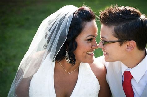 Gallery 50 More Adorable Lesbian Couples Having Adorable Lesbian Weddings Autostraddle