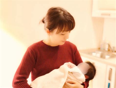 めちゃくちゃだ, めちゃくちゃになった, 演技をめちゃくちゃにするつもりなのよ, 止めさせなくちゃだめだ, めちゃくちゃにして. 丸岡いずみと有村昆の子供画像は？代理母出産の費用や仕組み ...