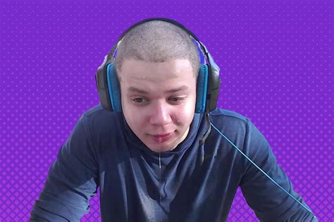Twitch Streamer Erobb221 Gets Banned For The First Time On Twitch