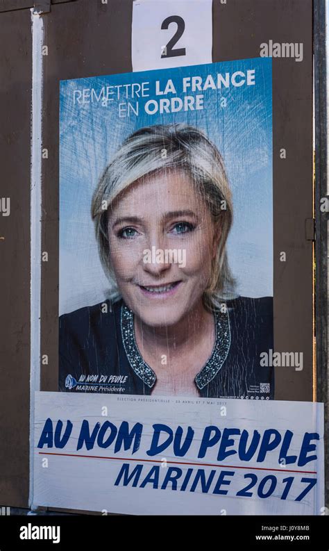 Elecciones Marine Le Pen Fotos e Imágenes de stock Alamy